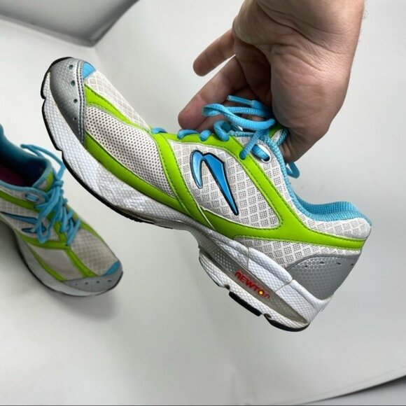Newton lady isaac running shoes 011812 size 8.5 aftermarket insoles - Picture 13 of 14